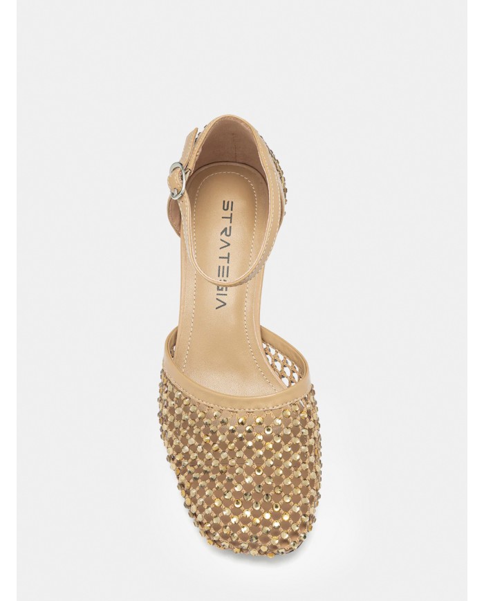 Strategia Sandalo pump in rete con strass