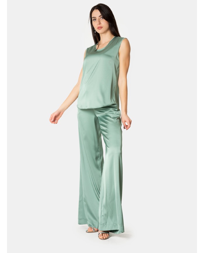 D.EXTERIOR Top in raso fluido Aloe